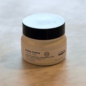 New & Unopened L’Oreal Professionnel Metal Detox Mask